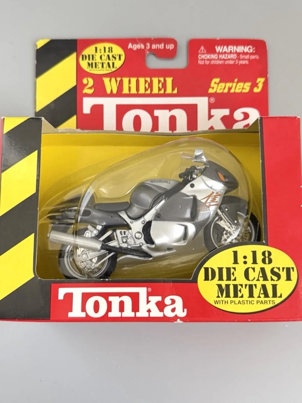 Maisto Suzuki GSX1300R Hayabusa 1:18 Diecast Motorcycle Series 3 NIB Collectible